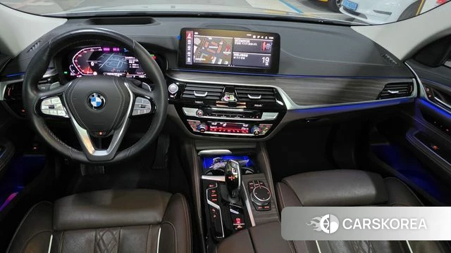 BMW 6 Series GT (G32) 2022 Белый из Кореи, фото 5