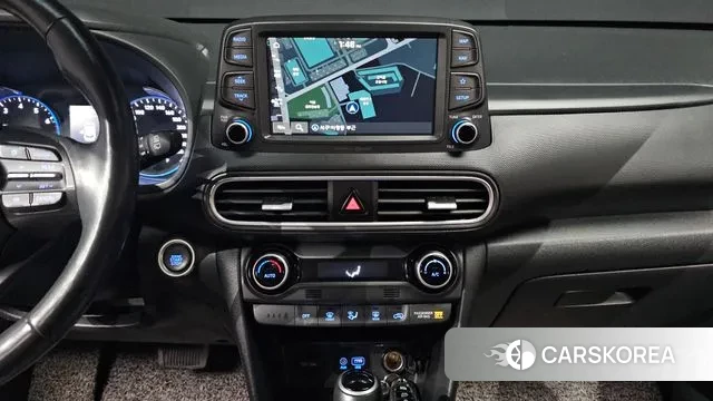 Hyundai Kona 2018 Белый из Кореи, фото 5