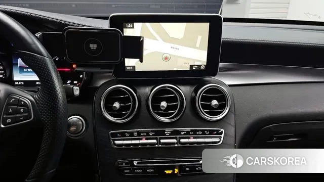 Mercedes-Benz GLC-Class X253 2018 Черный из Кореи, фото 5