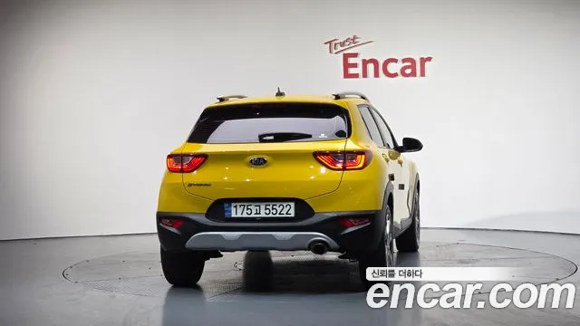 Kia Stonic 2018 Желтый из Кореи, фото 5