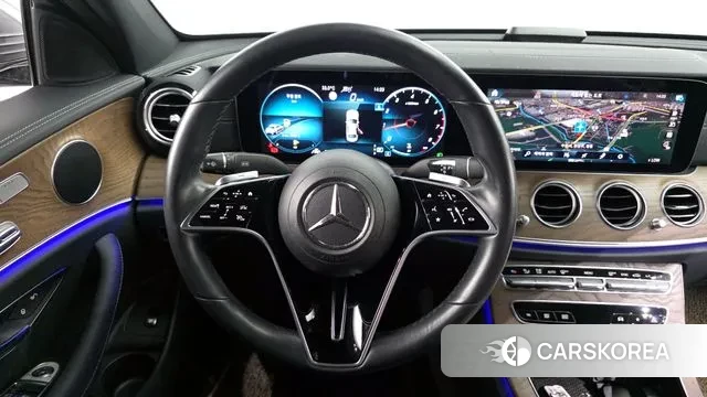 Mercedes-Benz E-Class W213 2021 Серый из Кореи, фото 5