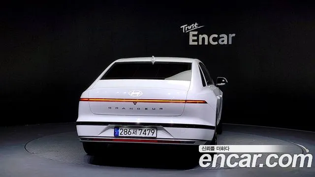 Hyundai Grandeur Hybrid (GN7) id 2676534 из Кореи 5