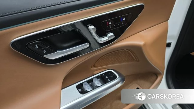 Mercedes-Benz E-Class W214 2024 Белый из Кореи, фото 5