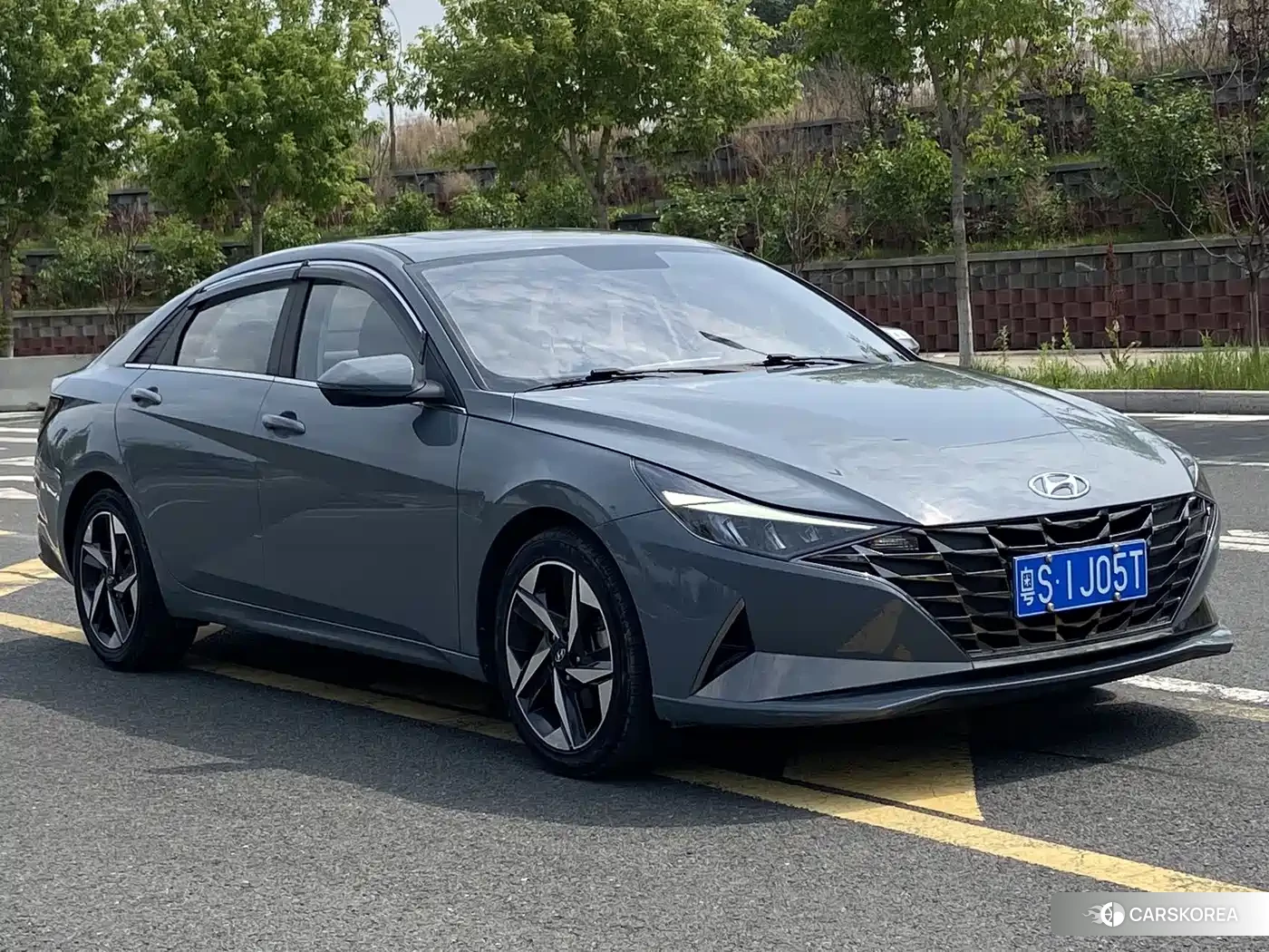 Hyundai Elantra 2022 Silver/gray из Китая, фото 5