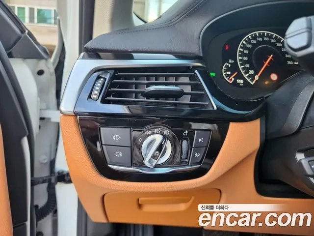 BMW 5 Series (G30) id 2886688 из Кореи 5