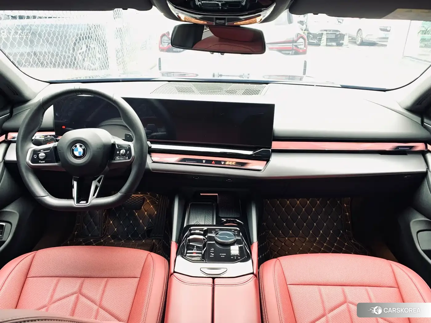 BMW 5 series 2025 Черный из Китая, фото 5
