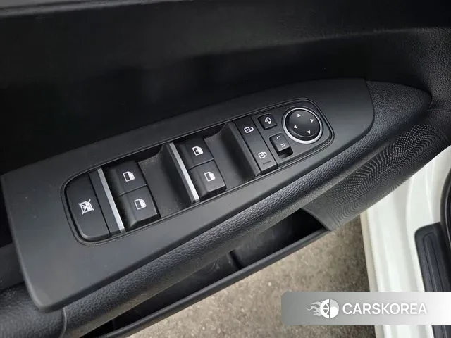 Kia The New K3 2nd generation 2024 Белый из Кореи, фото 5