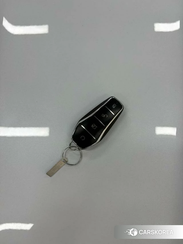 BYD Qin L DM 2024 Белый из Китая, фото 5