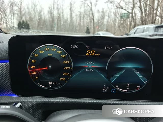 Mercedes-Benz Class A 2022 Белый из Китая, фото 5