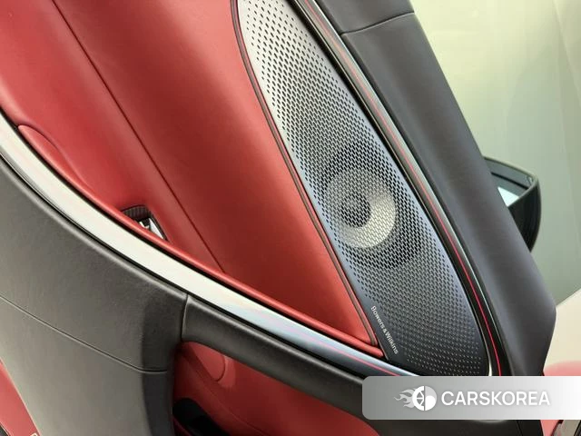 McLaren Artura 2023 Красный из Китая, фото 5
