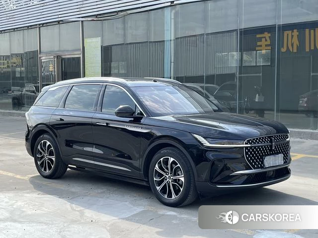Lincoln Navigator 2023 Черный из Китая, фото 5