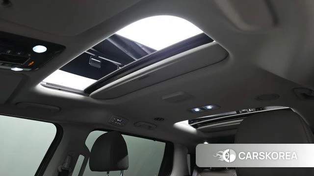Kia The New Carnival 4th Generation 2025 Серебристо-серый из Кореи, фото 5