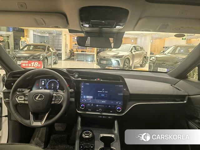 Lexus RZ 2023 Белый из Китая, фото 5