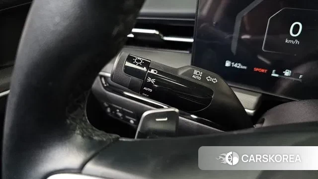 Kia The New K5 3rd generation 2023 Белый из Кореи, фото 5