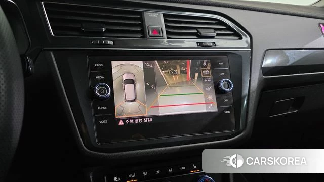 Volkswagen Tiguan Allspace 2018 Белый из Кореи, фото 5