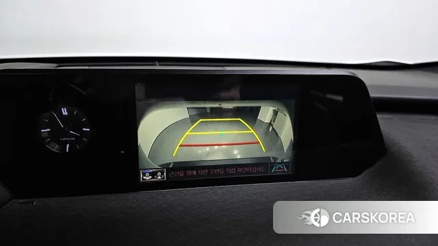 Lexus UX250h 2020 Белый из Кореи, фото 5