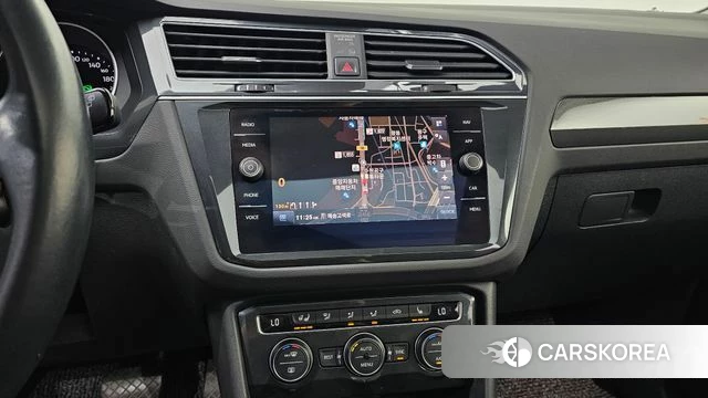 Volkswagen Tiguan second Generation 2020 Белый из Кореи, фото 5