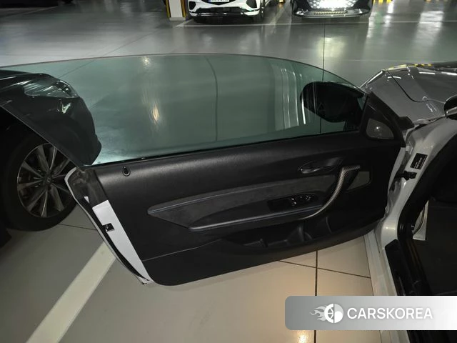 BMW M2 (F87) 2020 Серебристо-серый из Кореи, фото 5