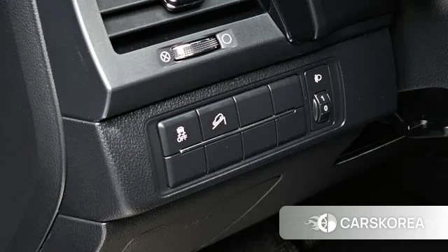 Ssangyong The New Rexton Sport 2021 Темно-зеленый из Кореи, фото 5