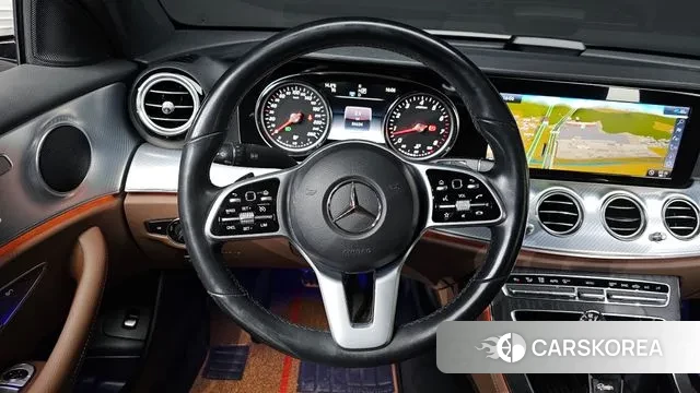 Mercedes-Benz E-Class W213 2020 Белый из Кореи, фото 5