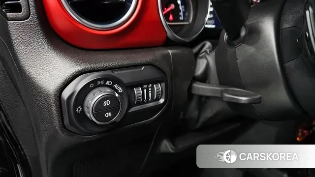 Jeep Wrangler (JL) 2022 Черный из Кореи, фото 5