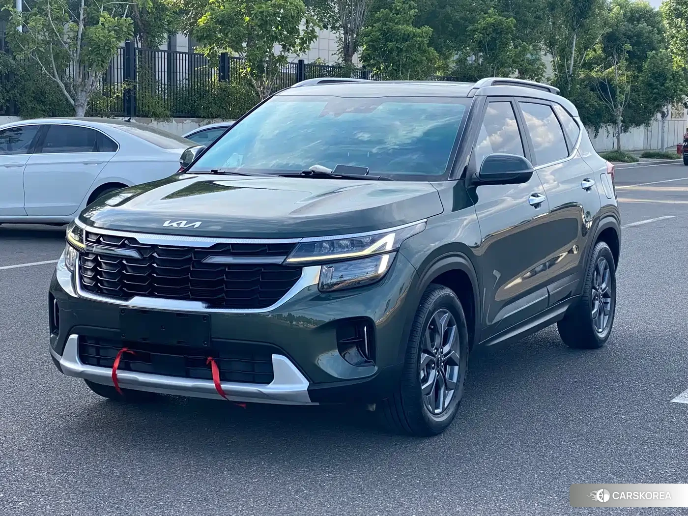 Kia Seltos 2023 Зеленый из Китая, фото 5