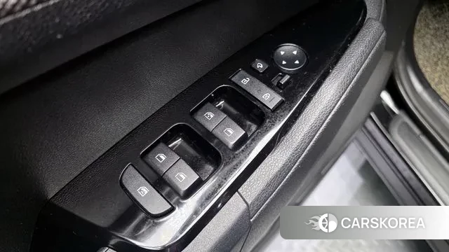 Kia Sportage 5th Generation 2021 Черный из Кореи, фото 5