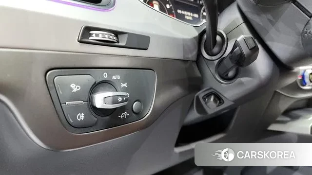 Audi Q7 (4M) 2019 Белый из Кореи, фото 5