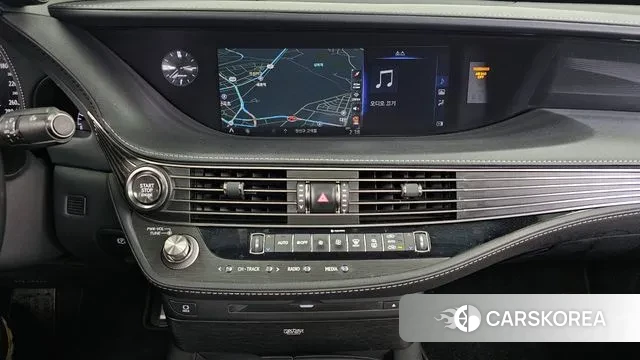 Lexus LS500 5th generation 2018 Серый из Кореи, фото 5