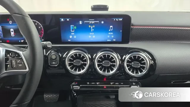 Mercedes-Benz A-Class W177 2025 Синий из Кореи, фото 5