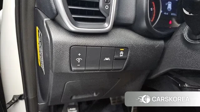 Kia Sportage The Bold 2018 Белый из Кореи, фото 5