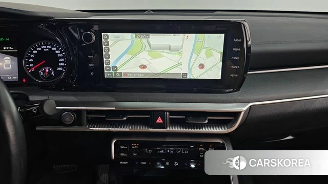 Kia K5 3rd generation 2023 Белый из Кореи, фото 5