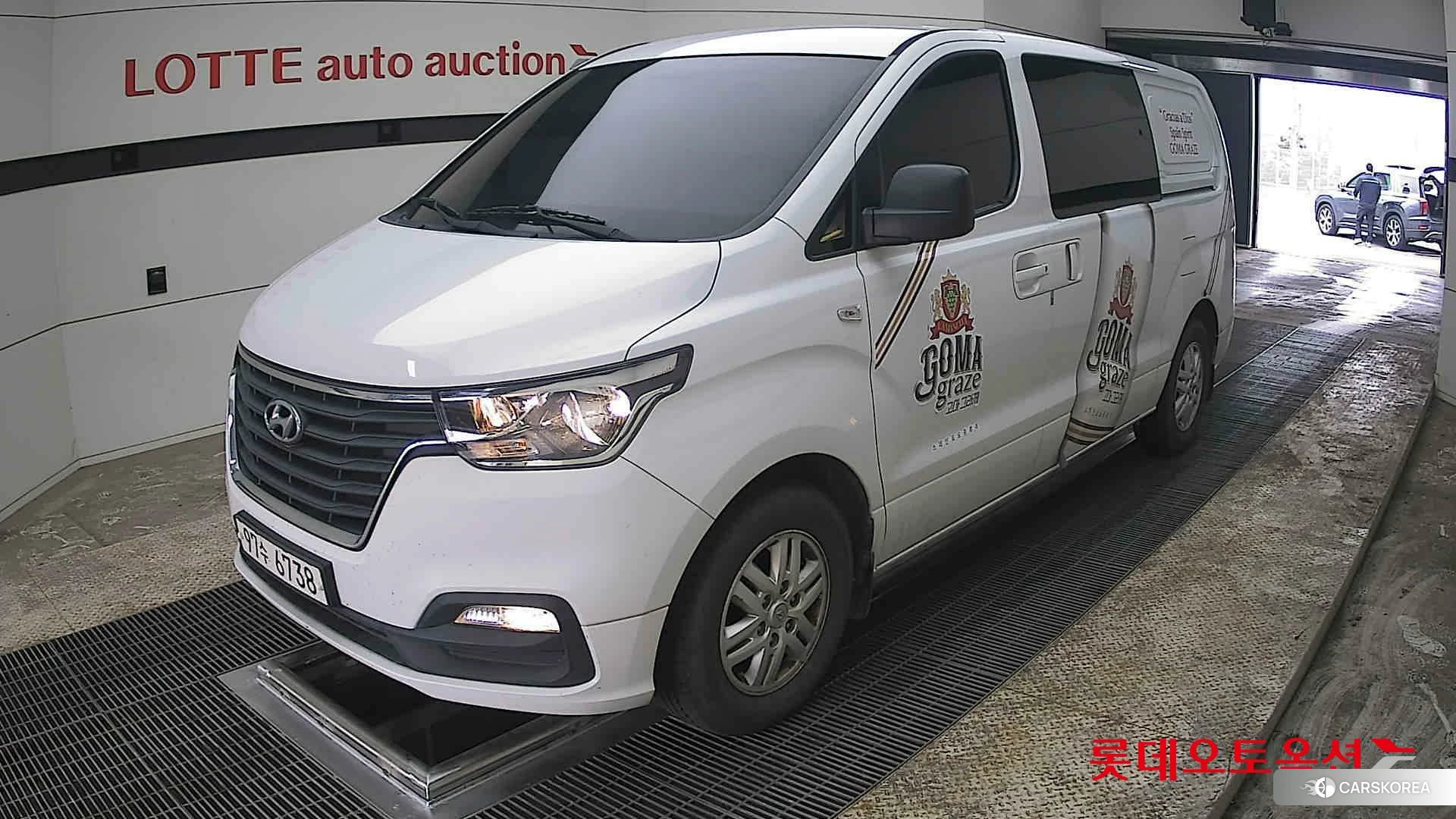 Hyundai Grand Starex 2021 Белый из Кореи, фото 5