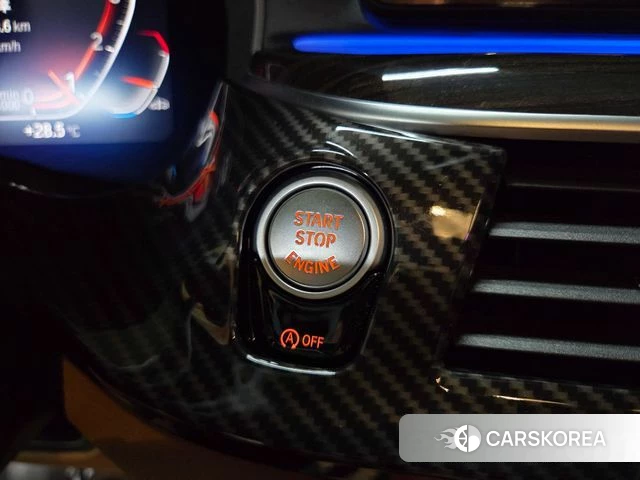 BMW 5 Series (G30) 2021 Черный из Кореи, фото 5
