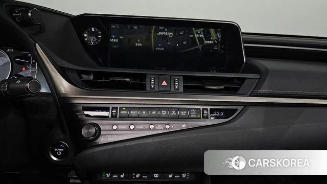 Lexus ES300h 7th generation 2020 Черный из Кореи, фото 5