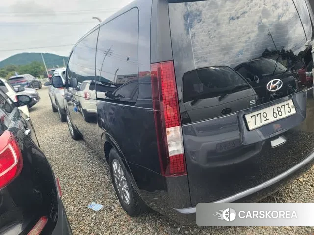 Hyundai Staria 2021 Черный из Кореи, фото 5