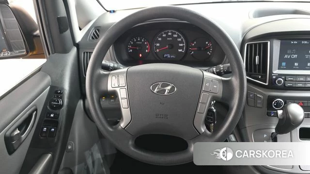 Hyundai The New Grand Starex 2021 Желтый из Кореи, фото 5