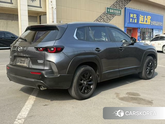 Mazda CX-50 line also 2024 Темно-серый из Китая, фото 5