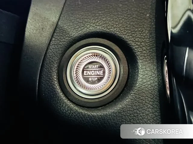 Mercedes-Benz C-Class W205 2019 Белый из Кореи, фото 5