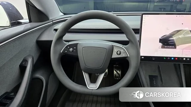 Tesla Model 3 2025 Серый из Кореи, фото 5