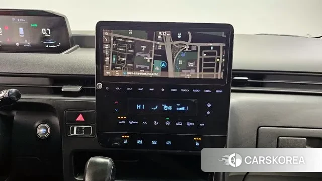 Hyundai Staria 2023 Белый из Кореи, фото 5