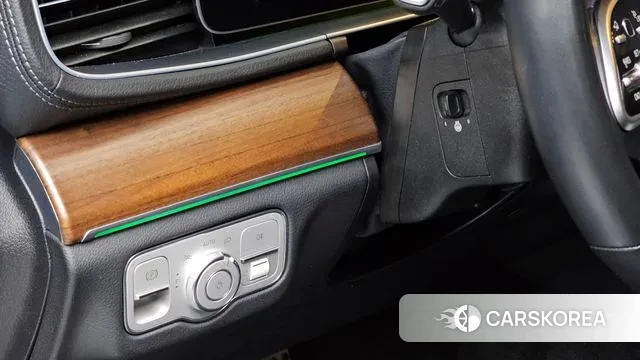 Mercedes-Benz GLE-Class W167 2022 Темно-зеленый из Кореи, фото 5