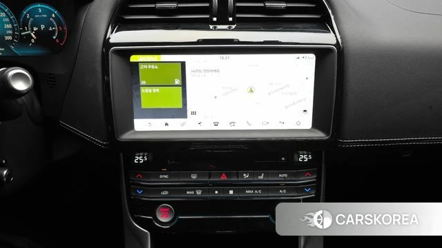 Jaguar XE 2019 Черный из Кореи, фото 5