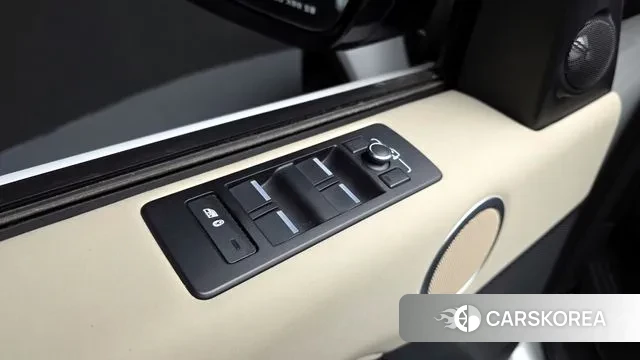 Land Rover Discovery 5 2020 Белый из Кореи, фото 5