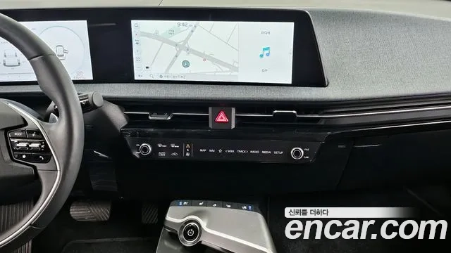 Kia EV6 2022 Черный из Кореи, фото 5