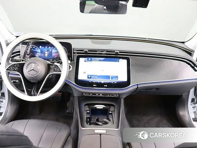 Mercedes-Benz E-Class W214 2024 Серебристо-серый из Кореи, фото 5
