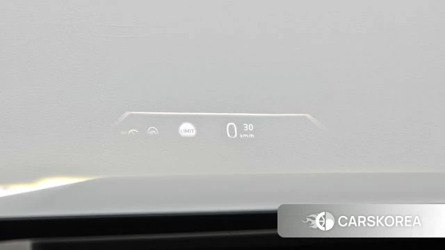 BMW 5 Series (G60) 2025 Черный из Кореи, фото 5