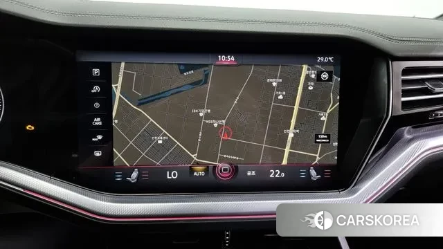 Volkswagen Touareg 3rd generation 2020 Белый из Кореи, фото 5