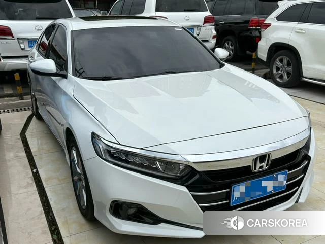 Honda Accord 2022 Белый из Китая, фото 5