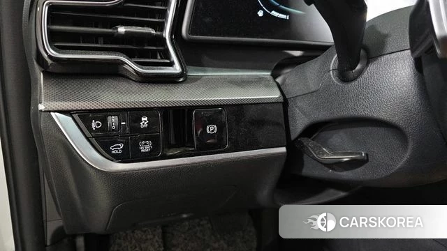 Kia Sportage 5th Generation Hybrid 2023 Белый из Кореи, фото 5